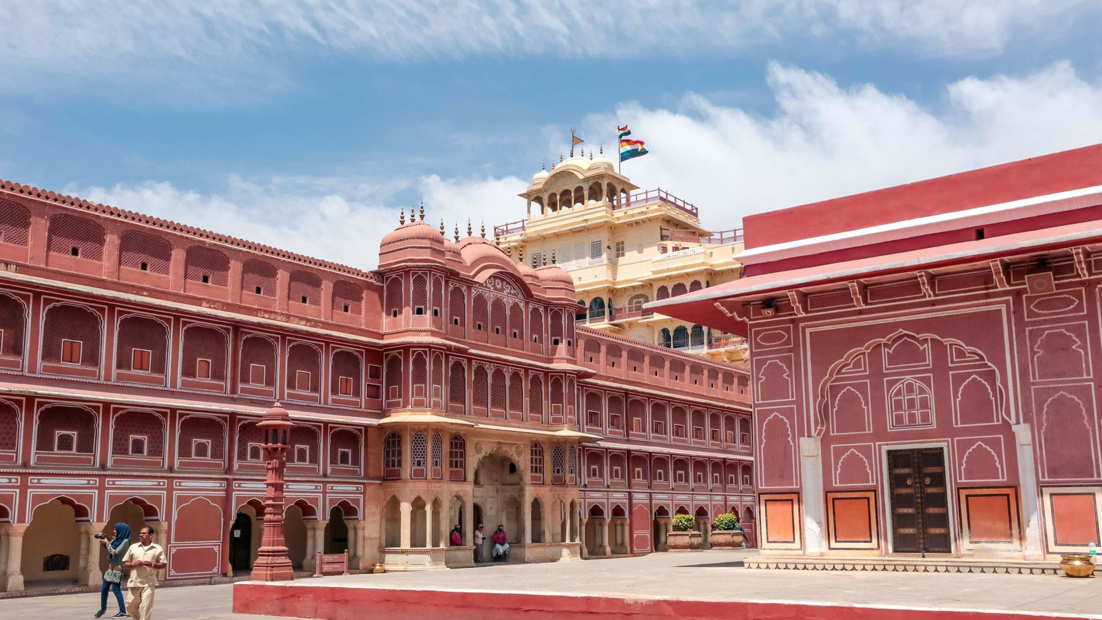 Jaipur by Car | Jaipur Car Rental | Jaipur Tour