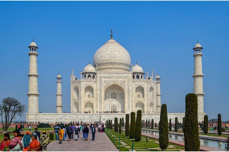 Jaipur to Agra Tour By Taxi